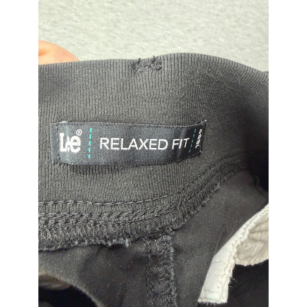 Lee Relaxed Fit Black Cargo Capris Womens 16 Medium Cotton Spandex 3370501 - Picture 7 of 10